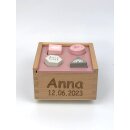 Formenspiel Sortierbox aus Holz mit Namen und Geburtsdatum graviert rosa